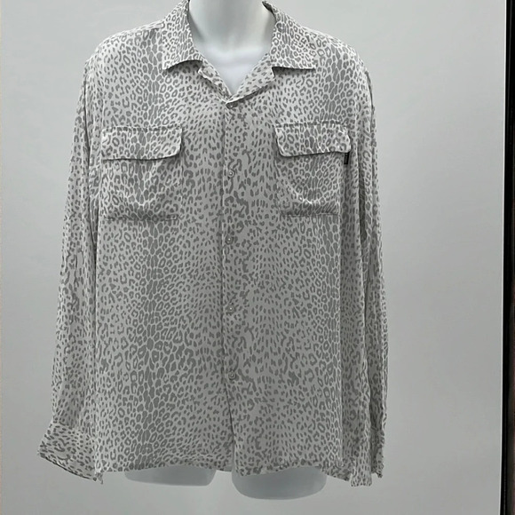 Noon Goons Leopard Print Button Front Long Sleeve Shirt - NWOT - Size Medium - Picture 1 of 7